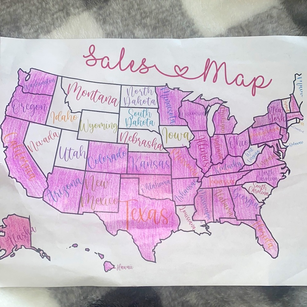 33 states & counting! ✈️ 📦 🗺 🌎